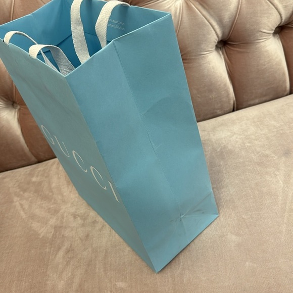 AUTHENTIC GUCCI PAPER BAG - Picture 4 of 13